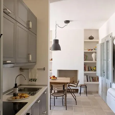 Villa Masseria Cisterna Rossa *