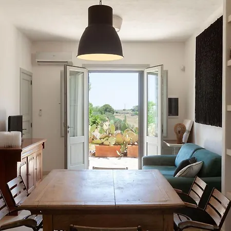 Masseria Cisterna Rossa
