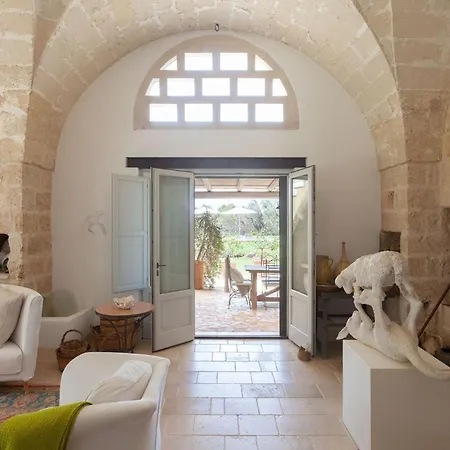 Masseria Cisterna Rossa
