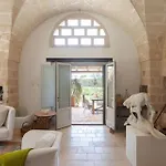 Masseria Cisterna Rossa