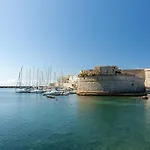 Masseria Cisterna Rossa * روفانو